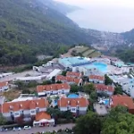Tropical Deluxe 4* فتحية