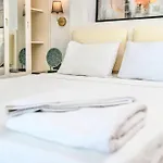 فندق Tropical Deluxe