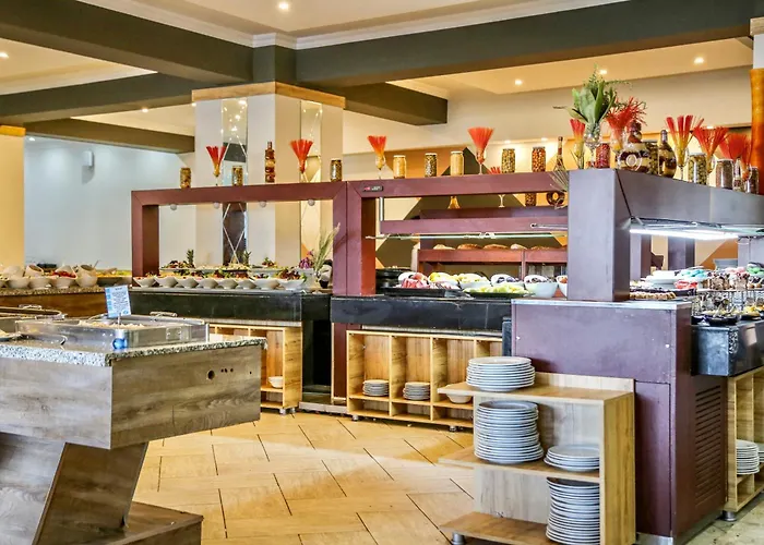 Tropical Deluxe 酒店 费特希耶