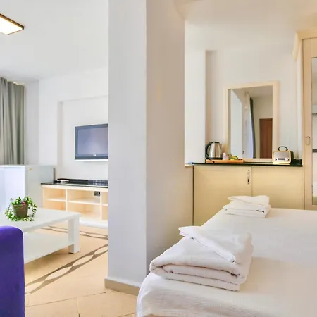 Otel Tropical Deluxe 4*