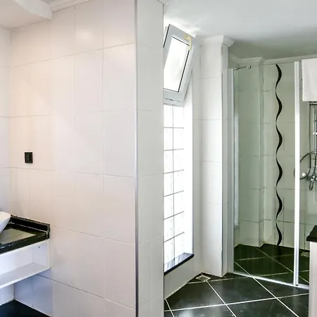 Otel Tropical Deluxe