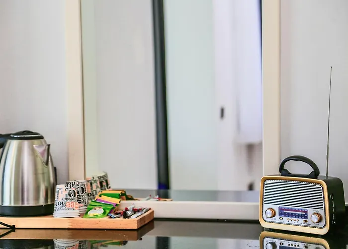 Tropical Deluxe Hotel